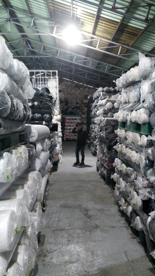 42623 - Fabrics stock with big rolls Korea