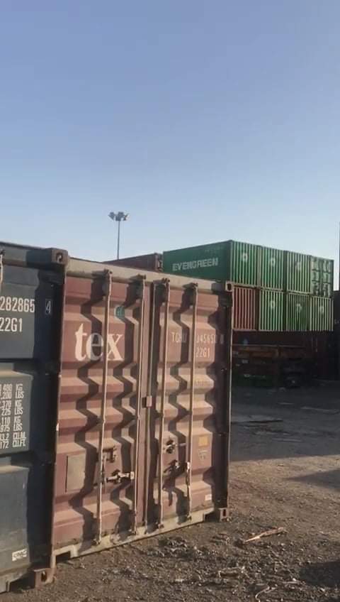 44163 - Used containers for sale Oman
