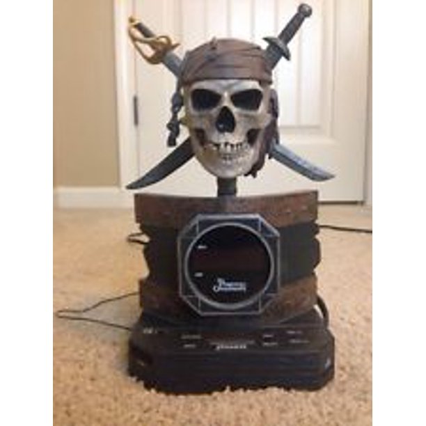 46096 - Disney Pirates of the Caribbean Alarm Clock Radio USA