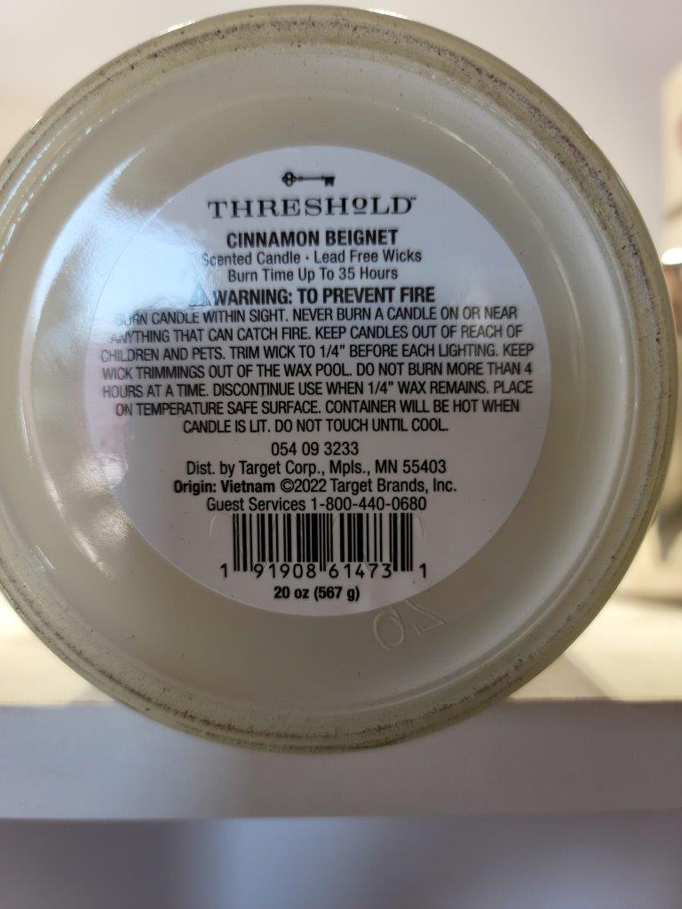 48433 - Threshold Glass Jar Cinnamon Beignet 20 oz Candle USA